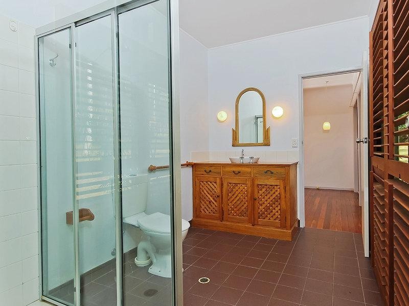 9 Roxburgh Road, Wights Mountain QLD 4520