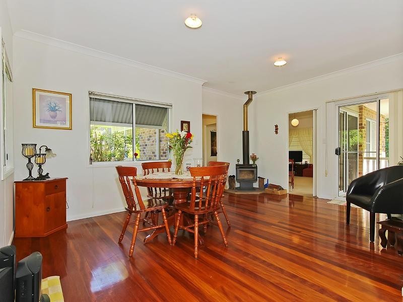 14 Greenwood Crescent, Samford Valley QLD 4520