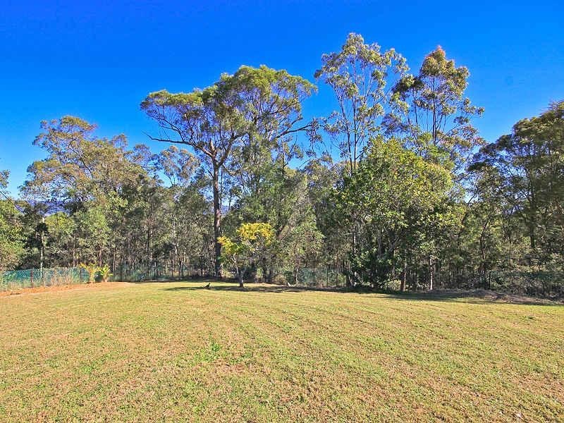 420 Camp Mountain Road, Camp Mountain QLD 4520