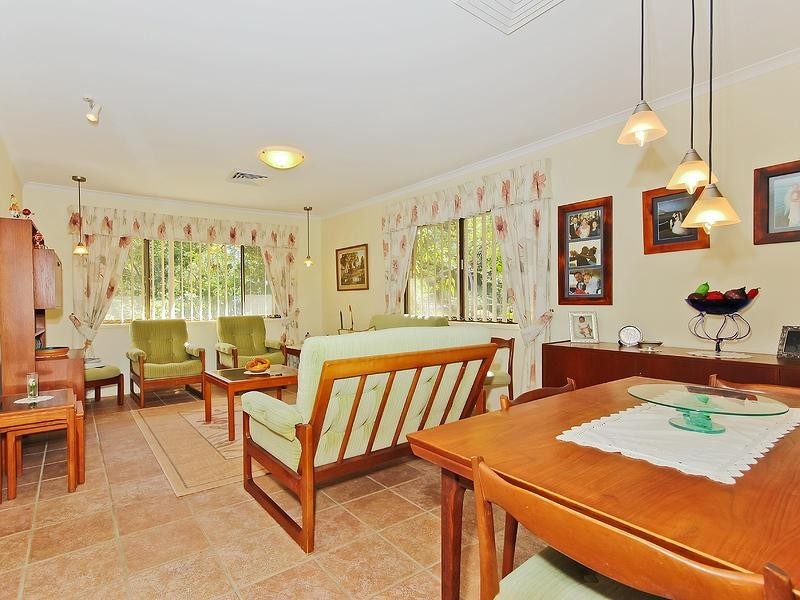 420 Camp Mountain Road, Camp Mountain QLD 4520