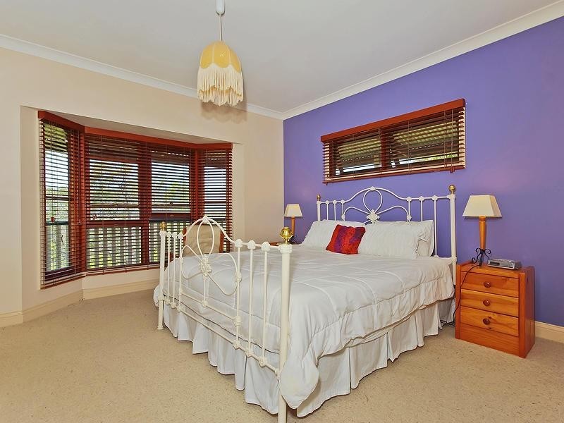 4 Springfield Court, Wights Mountain QLD 4520