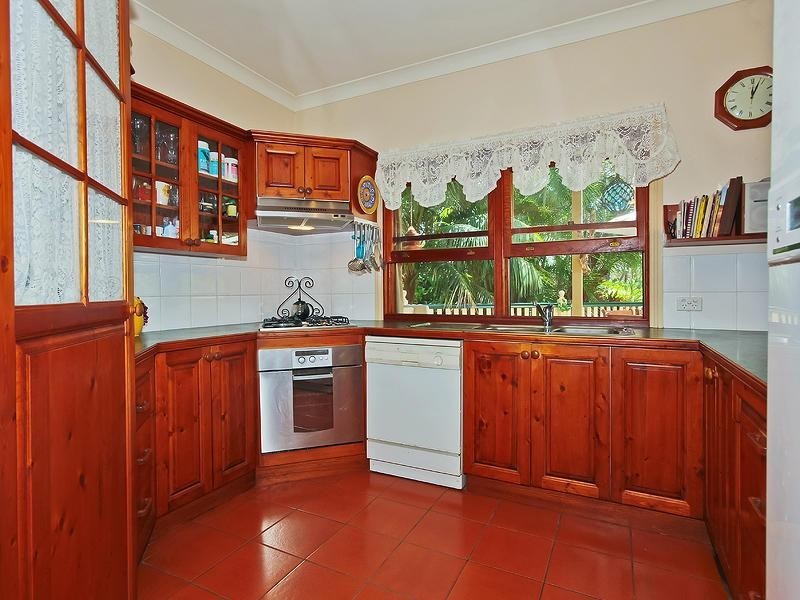 4 Springfield Court, Wights Mountain QLD 4520