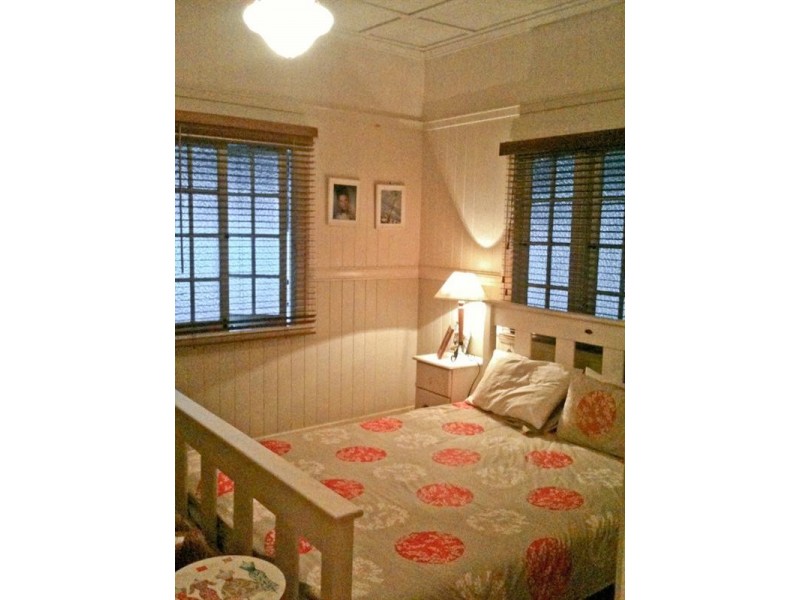 Clear Mountain QLD 4500