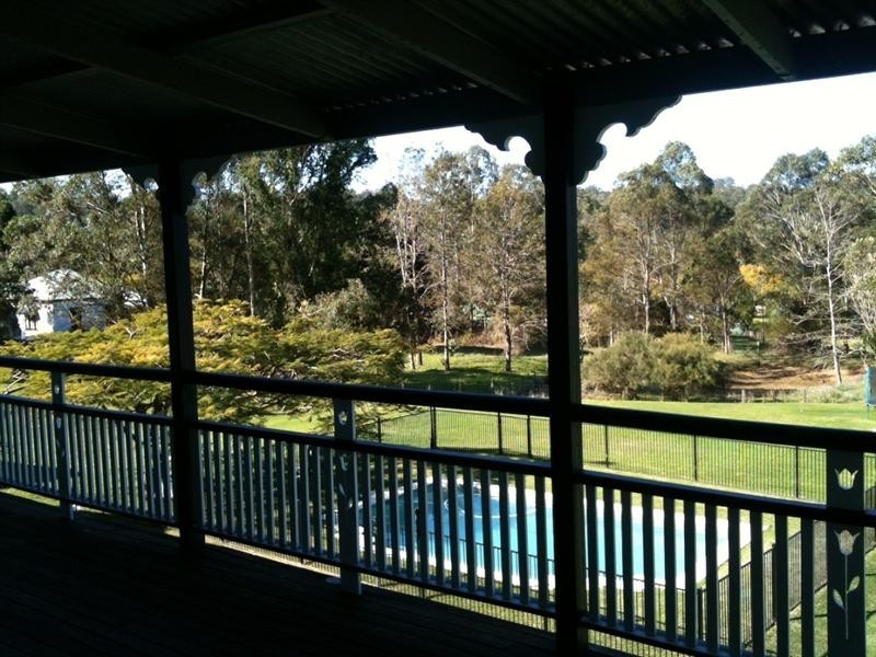 Clear Mountain QLD 4500