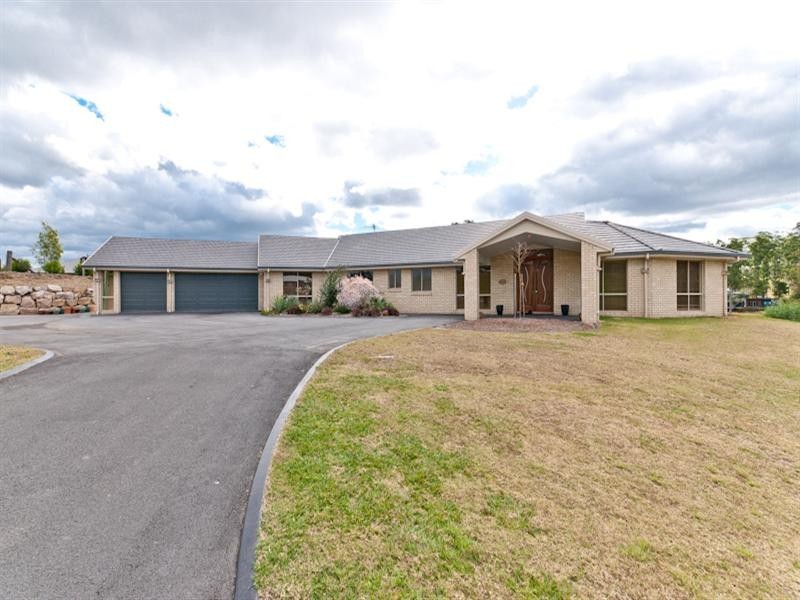 Samford Valley QLD 4520