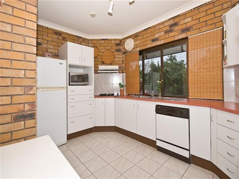Clear Mountain QLD 4500