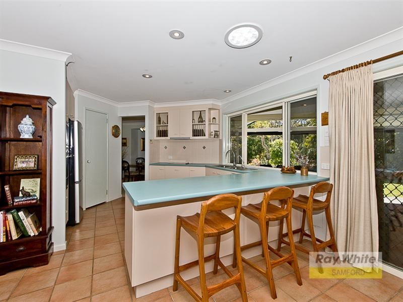 2 Midwood Court, Samford Valley QLD 4520