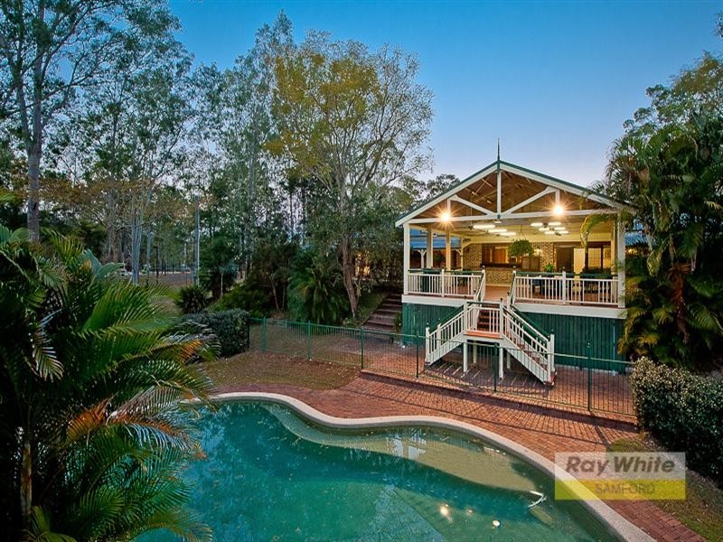 7 Winchester Avenue, Wights Mountain QLD 4520