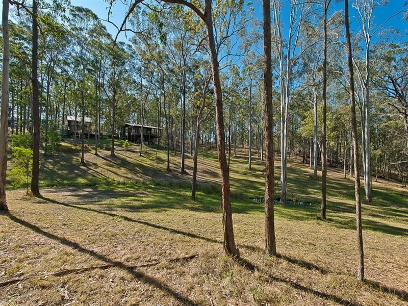 38 Smiths Rd South, Kurwongbah QLD 4503