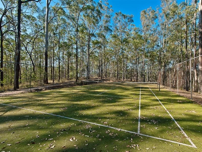 38 Smiths Rd South, Kurwongbah QLD 4503