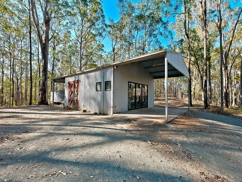 38 Smiths Rd South, Kurwongbah QLD 4503