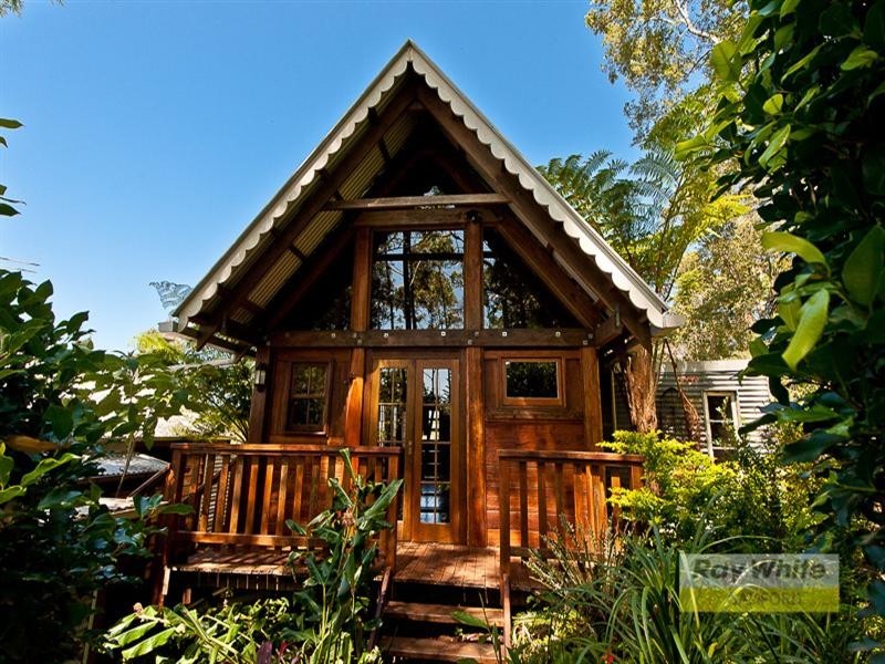 4 Ted Street, Mount Glorious QLD 4520