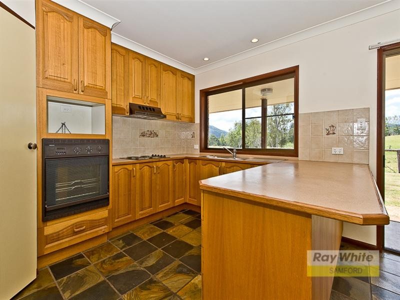 126 Smiths Road, Wights Mountain QLD 4520