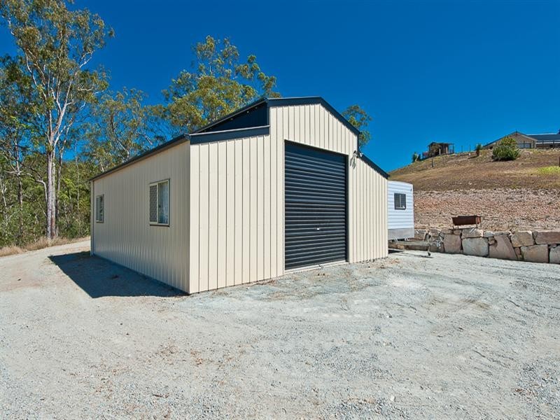 15 Ron Bischof Close, Cashmere QLD 4500