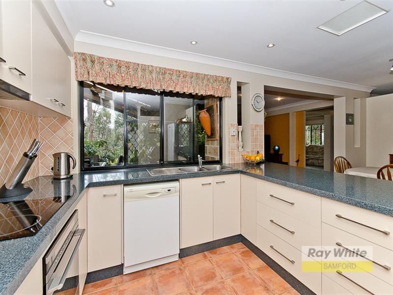 14 Lascelle Court, Eatons Hill QLD 4037