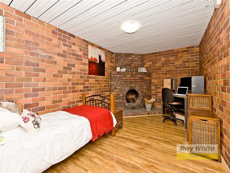 33 Tarnook Drive, Ferny Hills QLD 4055