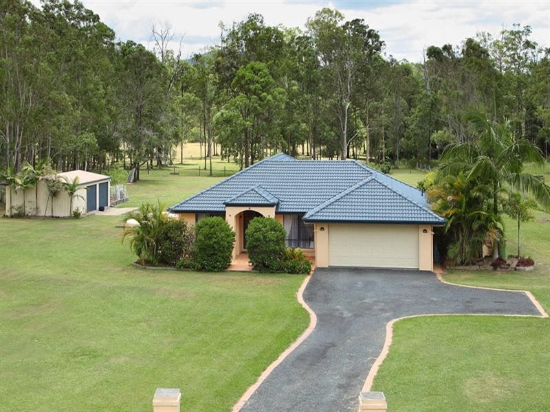 34 Davison Road, Camp Mountain QLD 4520