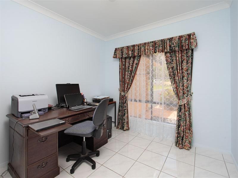 34 Davison Road, Camp Mountain QLD 4520