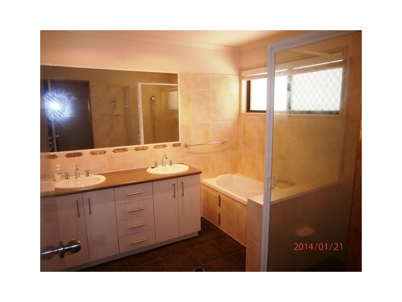 Samford Village QLD 4520