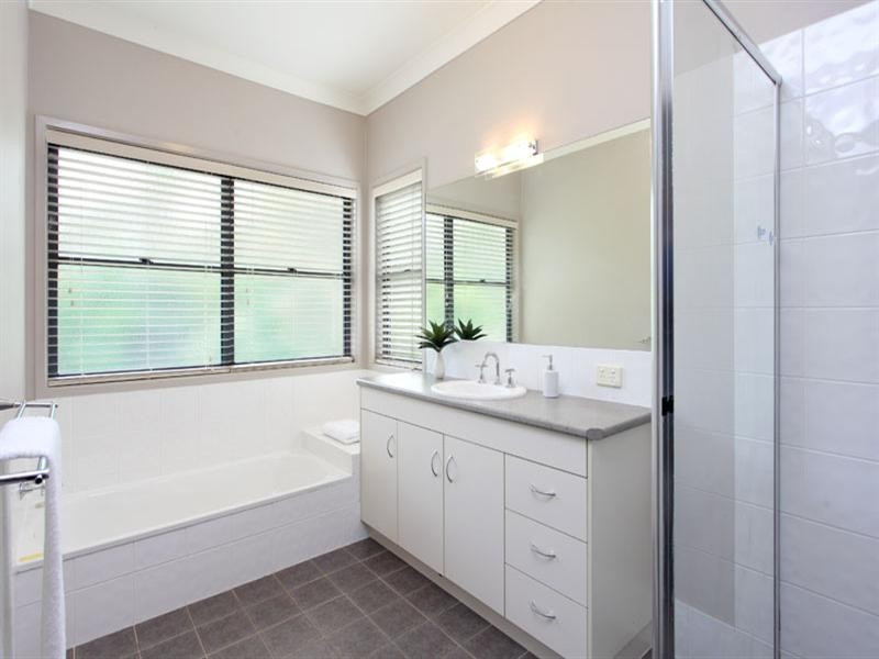 54 Kareela Drive, Highvale QLD 4520