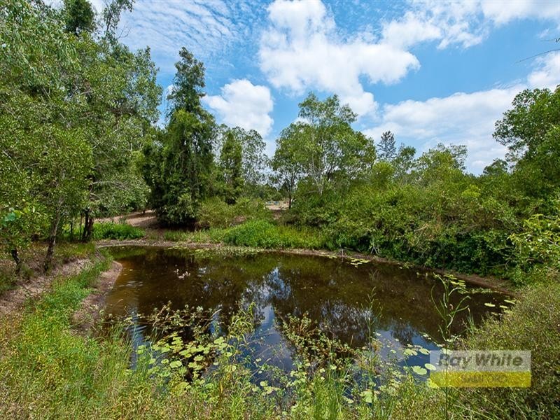 9 Petersen Road, Camp Mountain QLD 4520