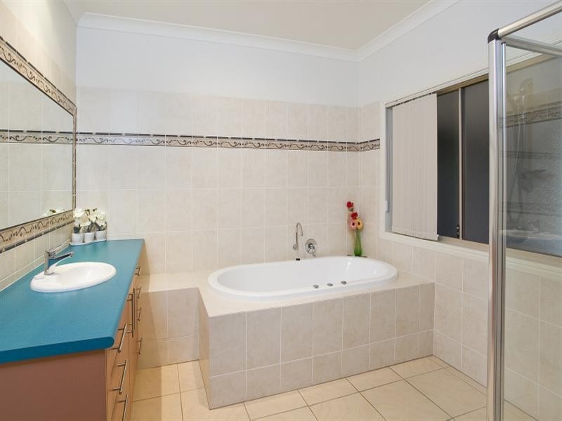 7 Dressage Close, Highvale QLD 4520