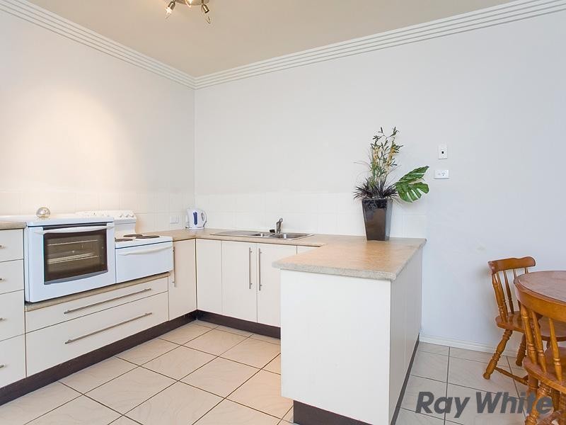 7 Dressage Close, Highvale QLD 4520