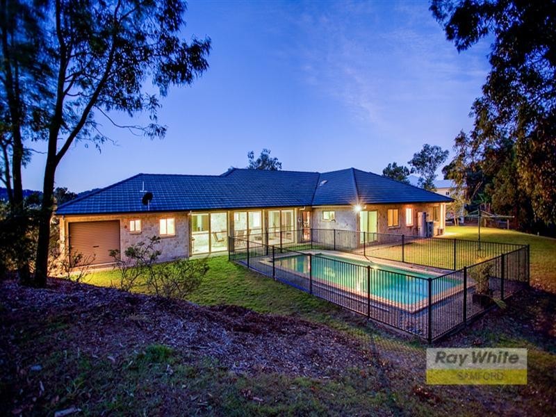7 Dressage Close, Highvale QLD 4520