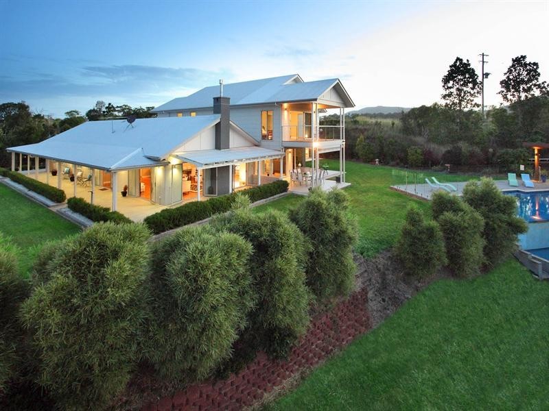 164 Hills Road, Mount Samson QLD 4520