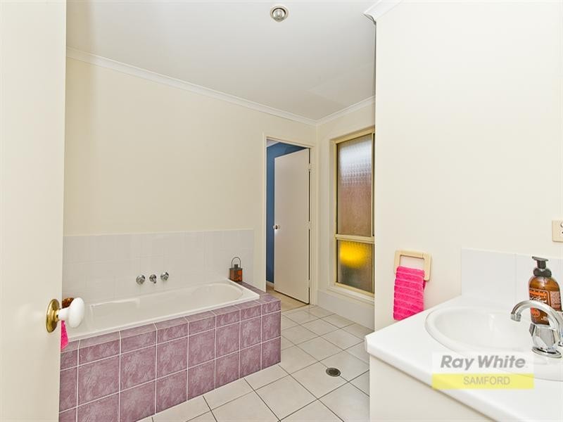 36 Tavistock Street, Oxley QLD 4075