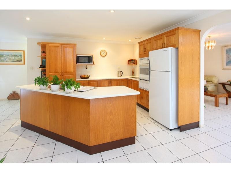 86 Weston Drive, Bunya QLD 4055