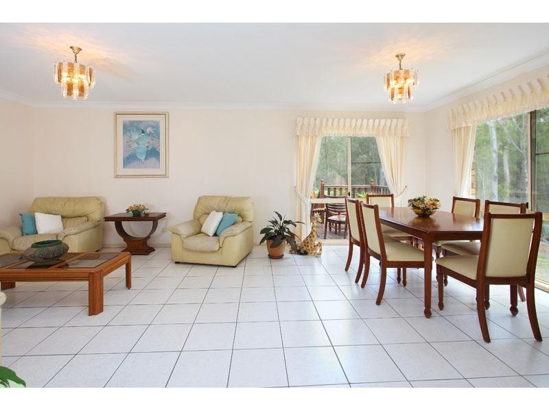 86 Weston Drive, Bunya QLD 4055