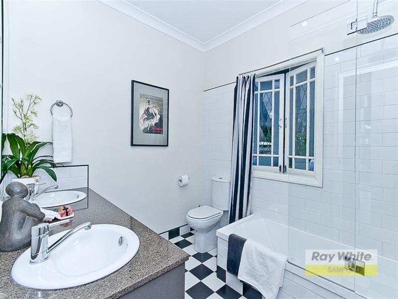 15 Windeyer Street, Bald Hills QLD 4036