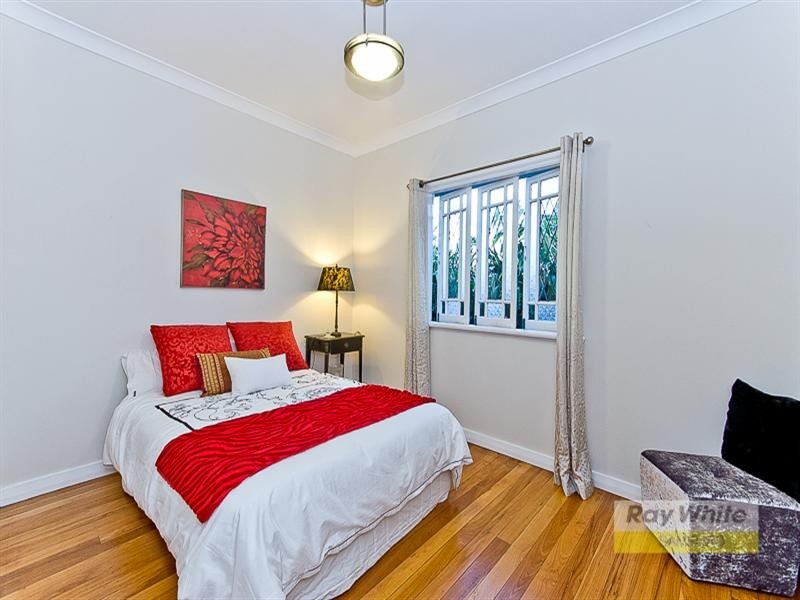 15 Windeyer Street, Bald Hills QLD 4036