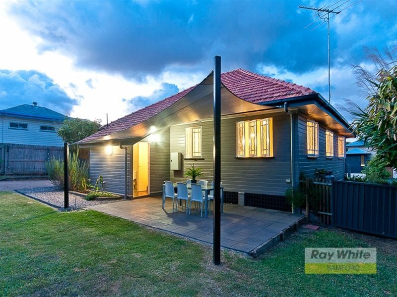 15 Windeyer Street, Bald Hills QLD 4036