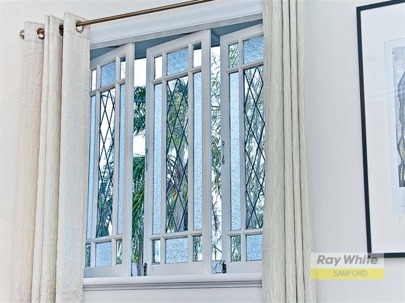 15 Windeyer Street, Bald Hills QLD 4036