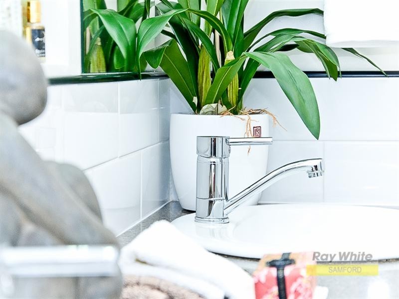 15 Windeyer Street, Bald Hills QLD 4036