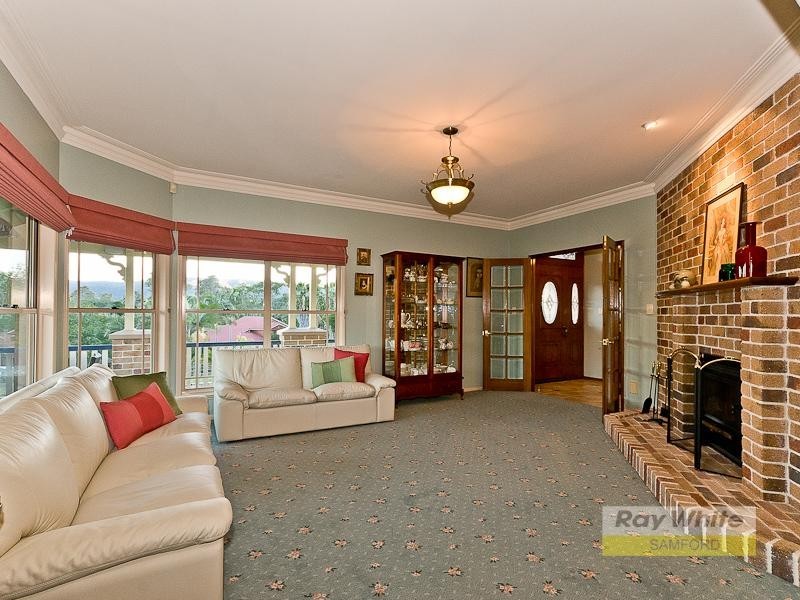 18 Brushwood Drive, Samford Valley QLD 4520