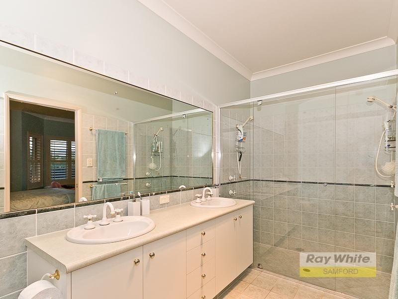 18 Brushwood Drive, Samford Valley QLD 4520