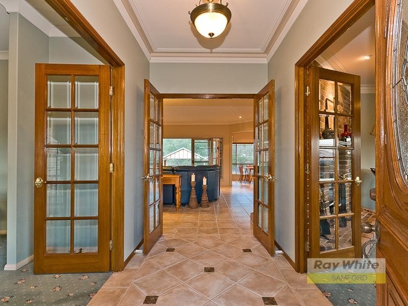 18 Brushwood Drive, Samford Valley QLD 4520