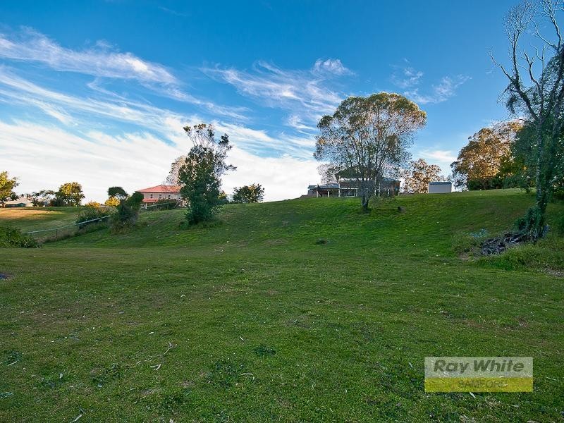 18 Brushwood Drive, Samford Valley QLD 4520