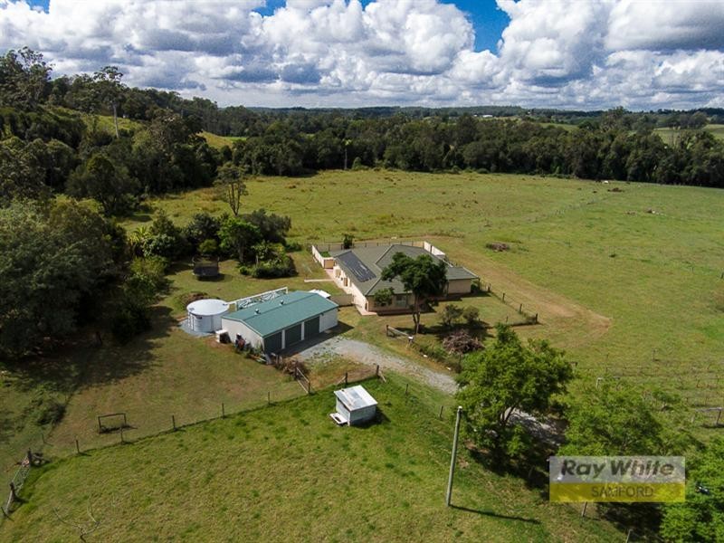 69A Lees Crossing Road, Armstrong Creek QLD 4520