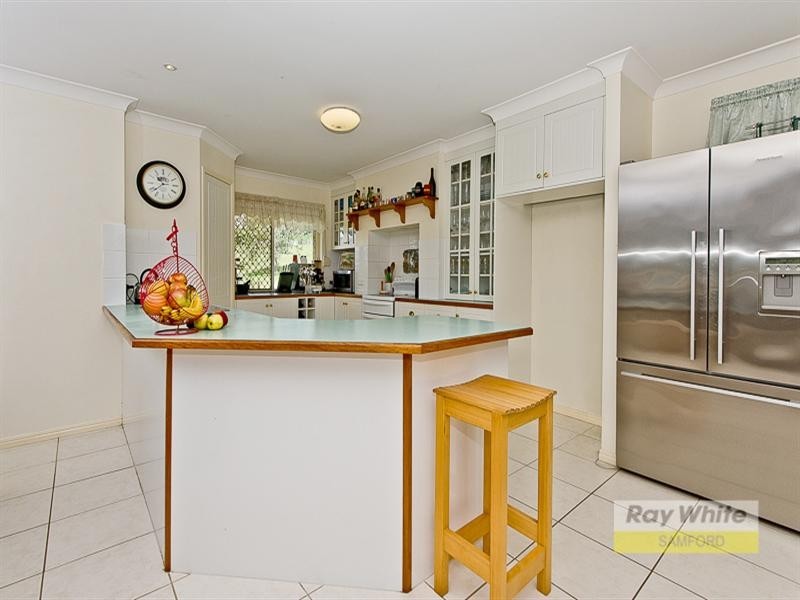 69A Lees Crossing Road, Armstrong Creek QLD 4520