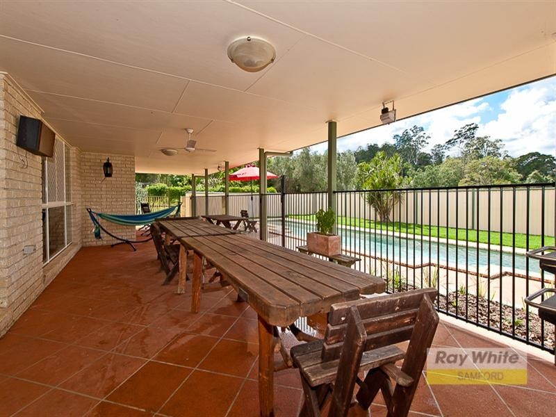 69A Lees Crossing Road, Armstrong Creek QLD 4520