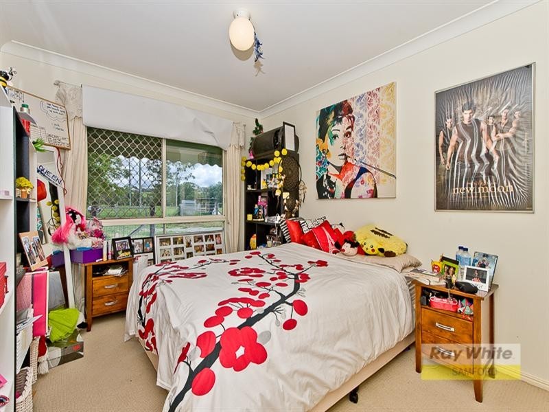 69A Lees Crossing Road, Armstrong Creek QLD 4520