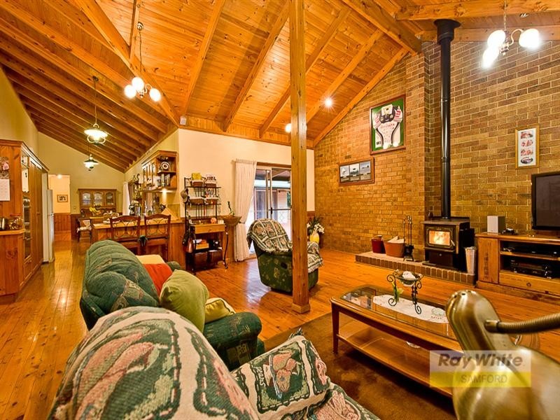 11 Satinwood Drive, Samford Valley QLD 4520