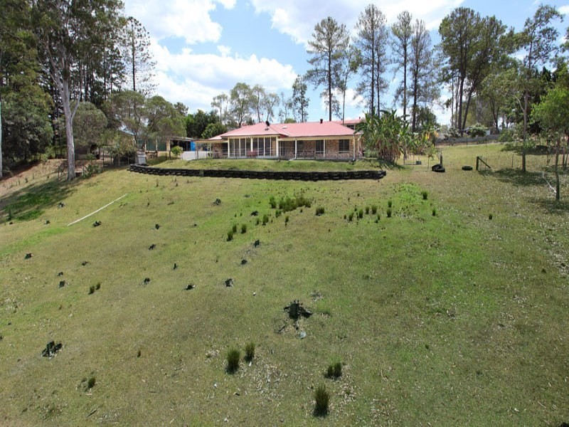 Samford Village QLD 4520