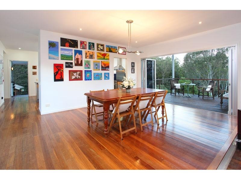 24 Vera Court, Samford Valley QLD 4520