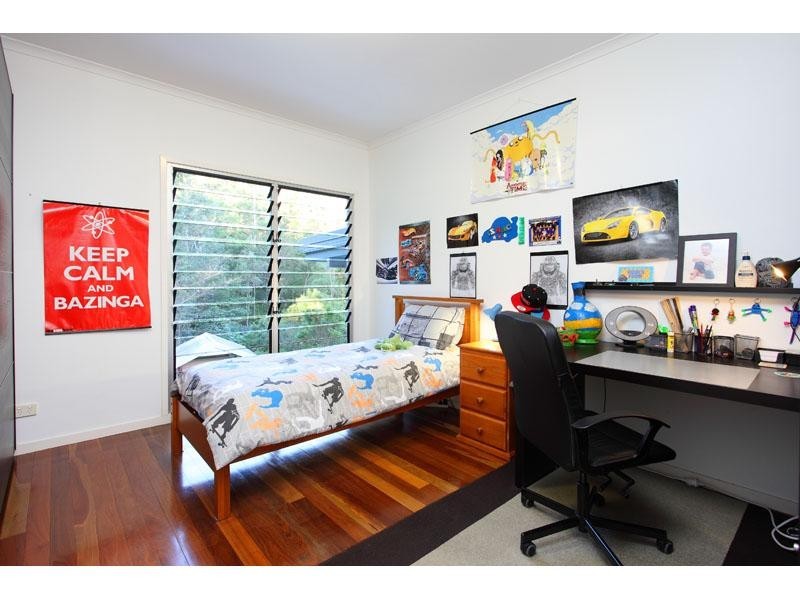 24 Vera Court, Samford Valley QLD 4520