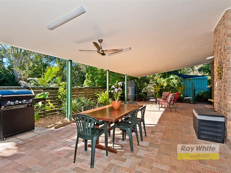 2 Davison Road, Camp Mountain QLD 4520